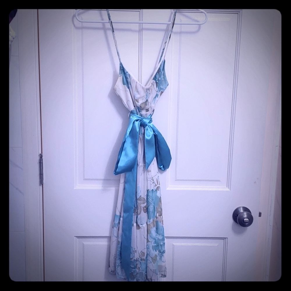 Beautiful Blue Floral dress by Kitty